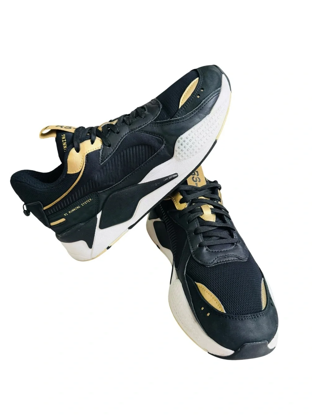 Puma Black and Gold Athletic Low-Top Sneakers Size 11